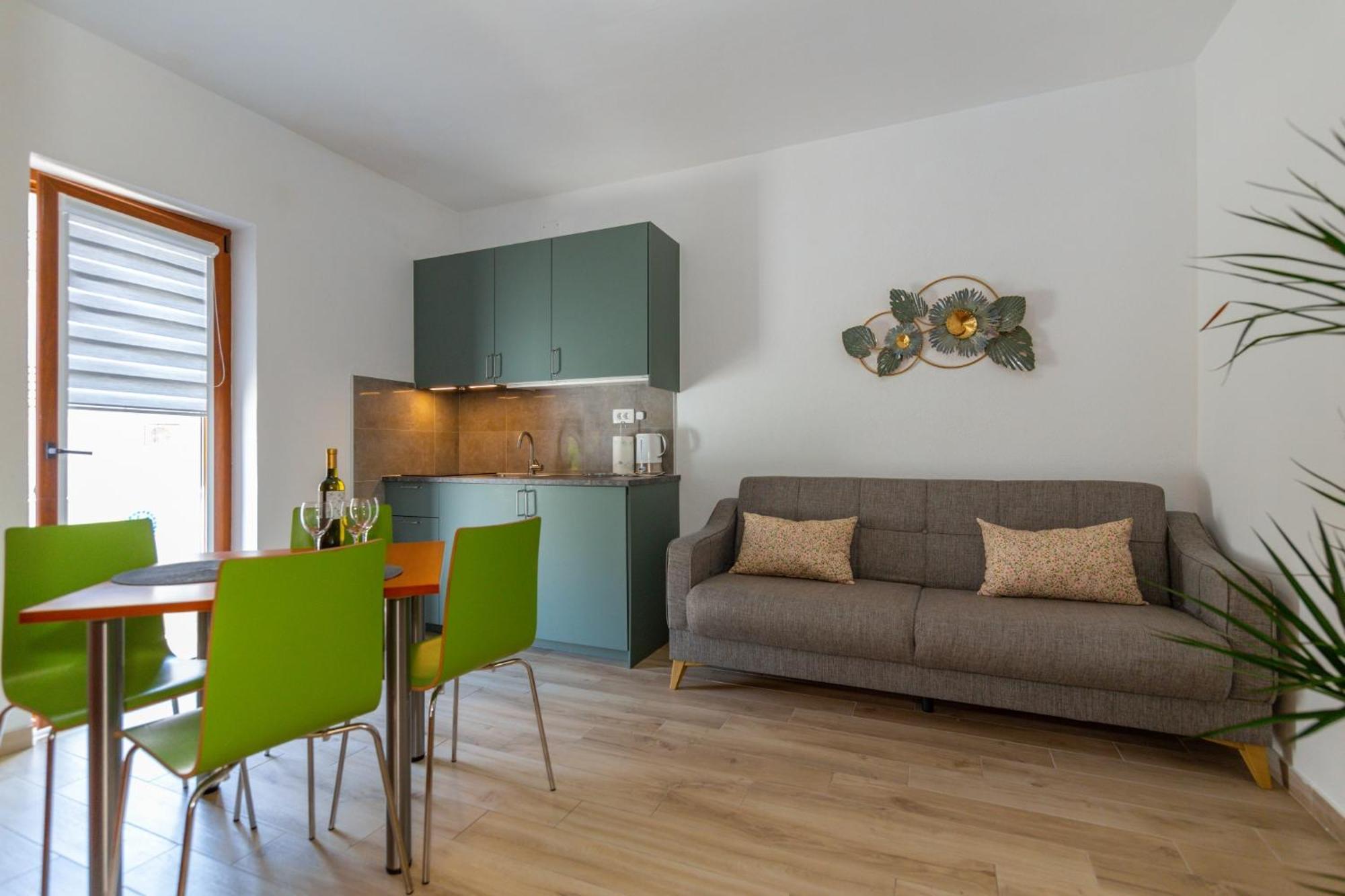 City Center Ana Apartments Makarska Exterior photo